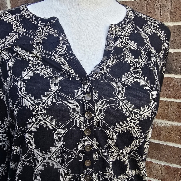 Lucky Brand Patterned Blouse - Picture 7 of 10